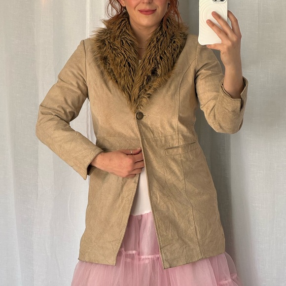 Live a Little Jackets & Blazers - ✦ Vintage Y2K Genuine Leather Penny Lane Coat w/ Faux Fur Collar ✦